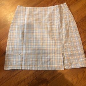 Plaid M-slit skirt